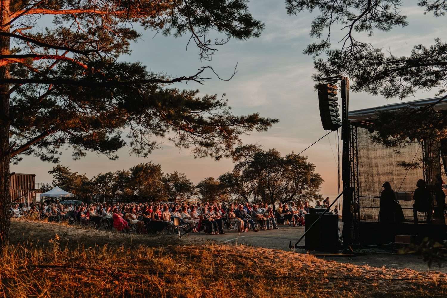 „JAUNIE LATVIJAS KAMERMŪZIĶI – SAULKRASTIEM 2016”